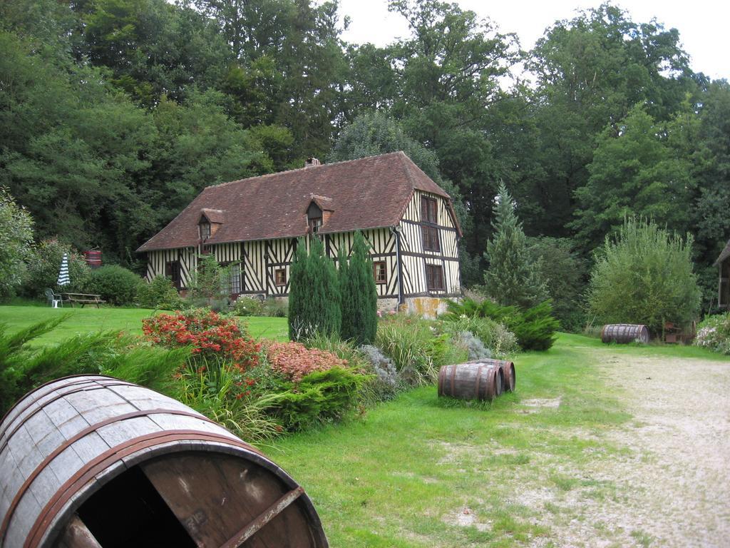 La Boursaie Bed & Breakfast Livarot-Pays-d'Auge Exterior photo